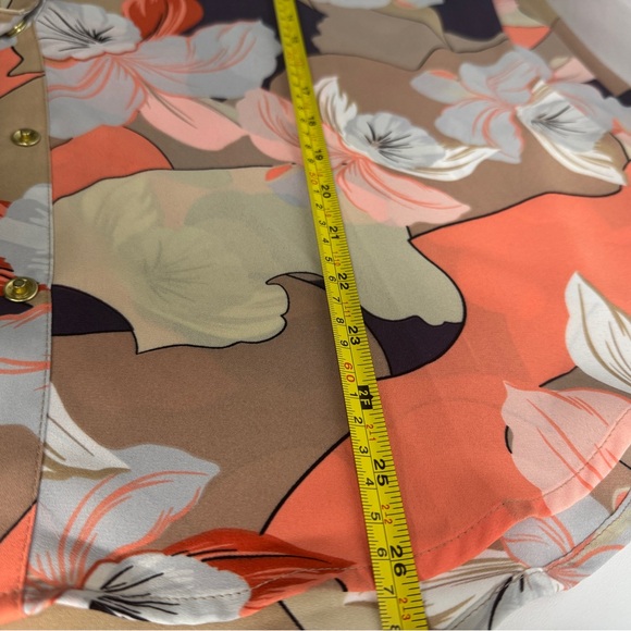 Worthington Floral Button Down Blouse Women’s Large - Picture 15 of 15